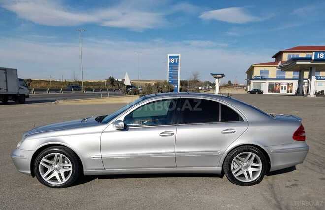 Mercedes E 240 2002, 302,651 km - 2.4 l - Xırdalan