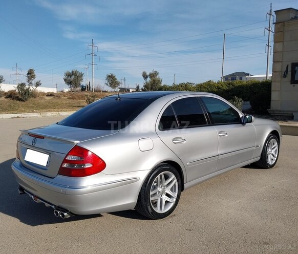 Mercedes E 240 2002, 302,651 km - 2.4 l - Xırdalan