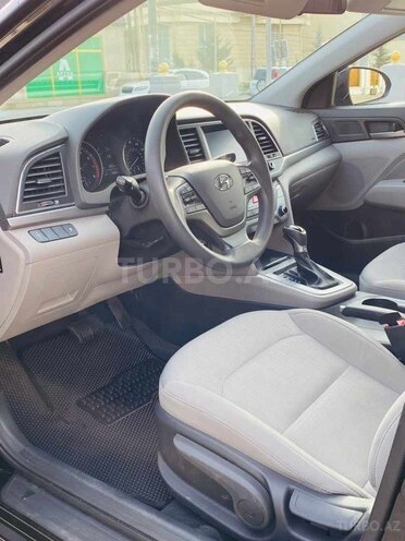 Hyundai Elantra 2016, 60,000 km - 2.0 l - Bakı