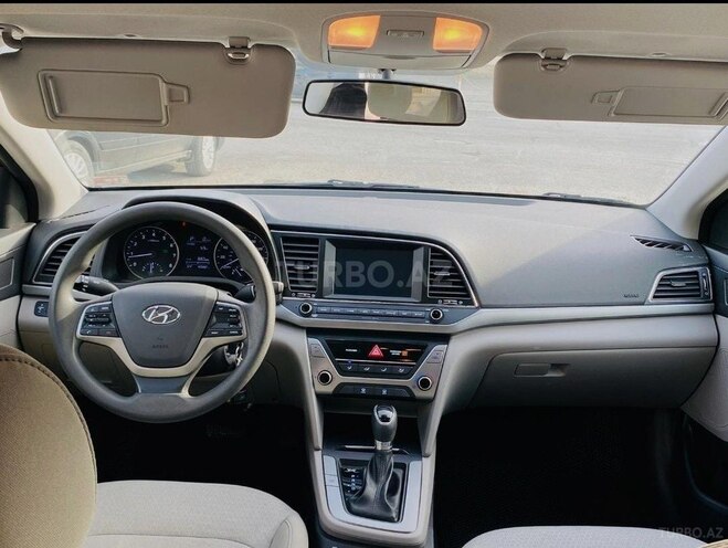 Hyundai Elantra 2016, 60,000 km - 2.0 l - Bakı