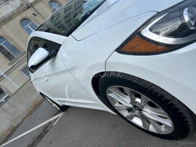 Hyundai Elantra 2017, 95,000 km - 2.0 l - Bakı