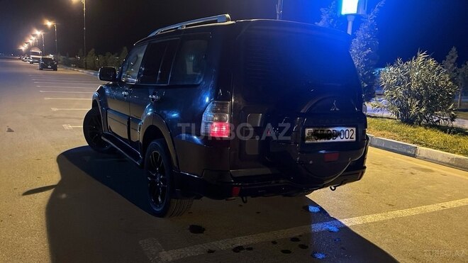 Mitsubishi Pajero 2007, 288,564 km - 3.0 l - Sumqayıt