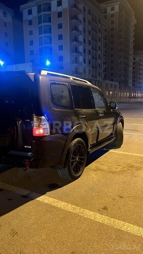 Mitsubishi Pajero 2007, 288,564 km - 3.0 l - Sumqayıt