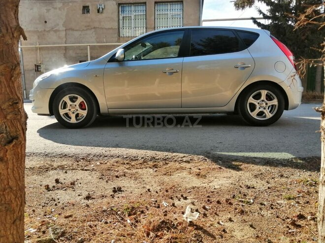 Hyundai i30 2007, 247,000 km - 1.4 l - Sumqayıt