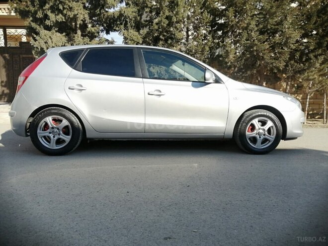 Hyundai i30 2007, 247,000 km - 1.4 l - Sumqayıt