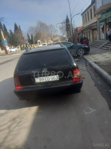 Mercedes C 180 1999, 220,000 km - 1.8 л - Gəncə