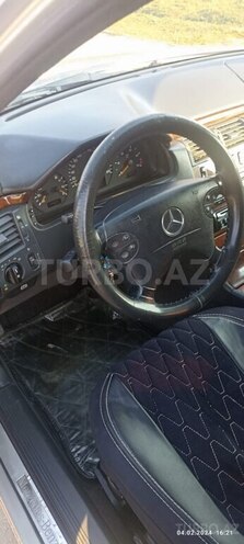 Mercedes E 220 2001, 371,000 km - 2.2 l - Neftçala
