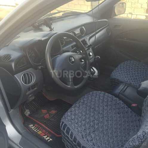 Mitsubishi Airtrek 2001, 331,000 km - 2.0 l - Gəncə