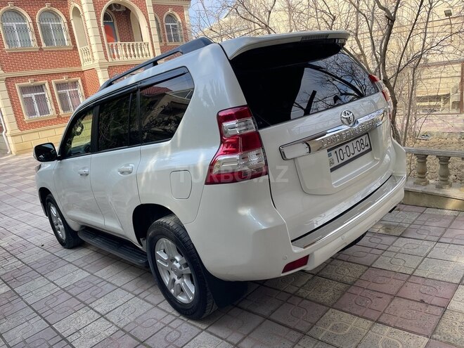 Toyota Prado 2013, 240,000 km - 4.0 л - Bakı