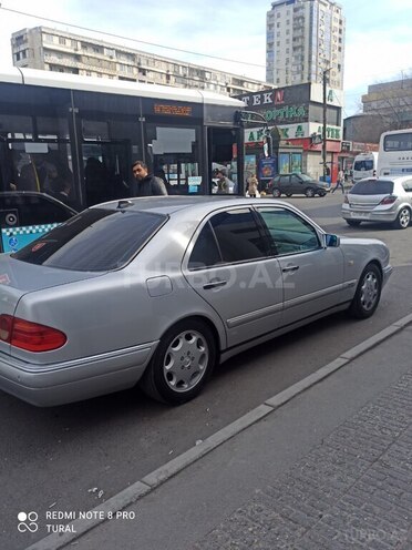 Mercedes E 200 1996, 590,794 km - 2.0 л - Bakı