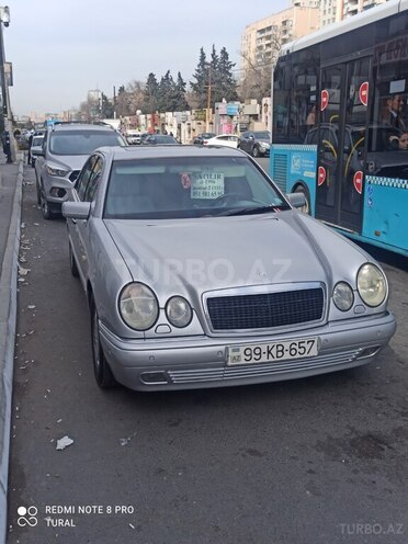 Mercedes E 200 1996, 590,794 km - 2.0 л - Bakı