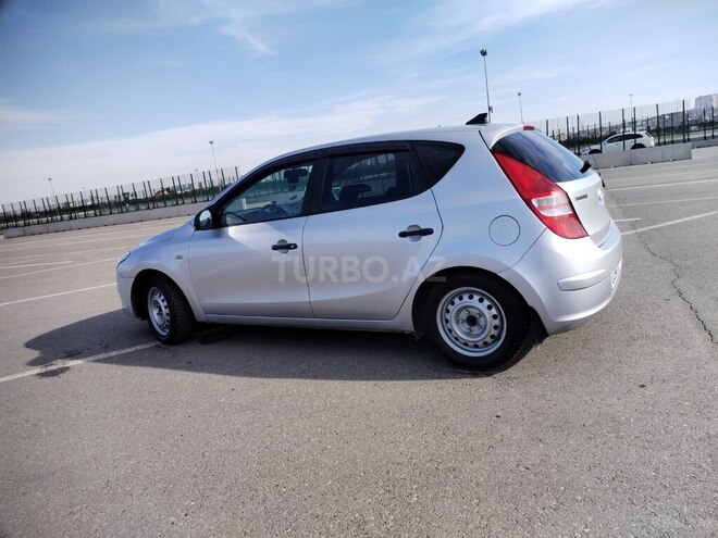 Hyundai i30 2009, 239,000 km - 1.4 l - Bakı