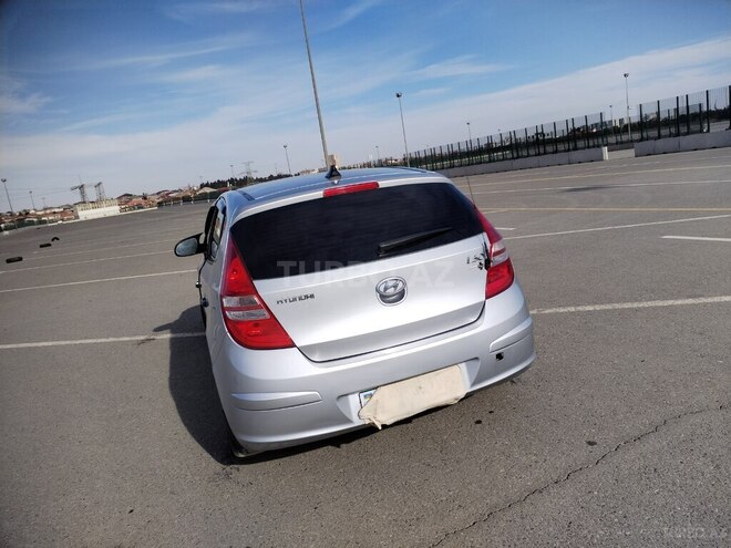 Hyundai i30 2009, 239,000 km - 1.4 l - Bakı