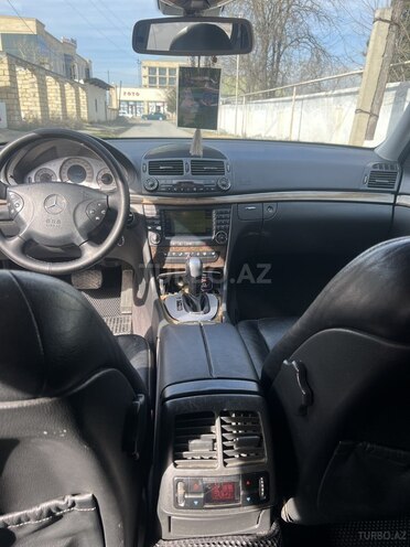 Mercedes E 320 2002, 265,186 km - 3.2 l - İmişli