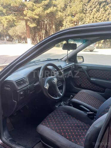 Opel Vectra 1993, 500,000 km - 1.8 l - Sumqayıt