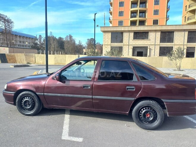 Opel Vectra 1993, 500,000 km - 1.8 l - Sumqayıt