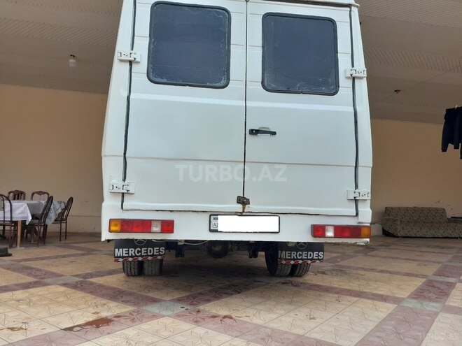 Mercedes  1990, 250,000 km - 2.5 l - Şəmkir
