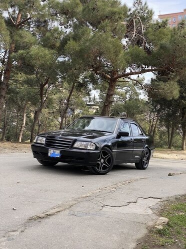 Mercedes C 240 1998, 127,260 km - 2.4 l - Bakı