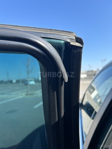 BMW 320 2000, 488,000 km - 2.2 л - Bakı