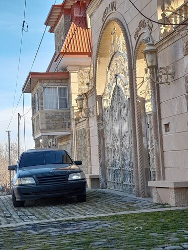 Mercedes C 220 1994, 605,000 km - 2.2 l - Qobustan