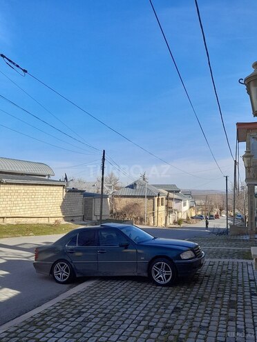 Mercedes C 220 1994, 605,000 km - 2.2 l - Qobustan