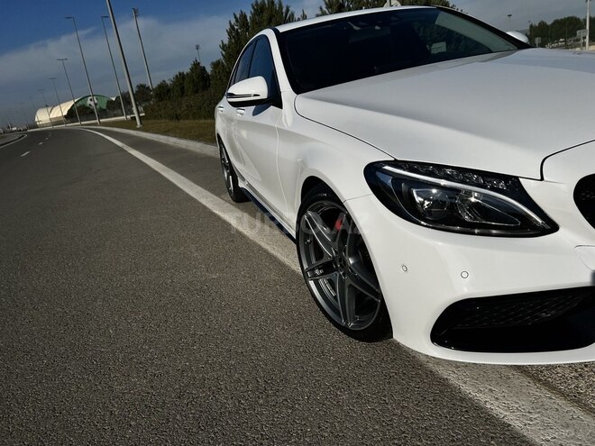 Mercedes C 220 2017, 96,200 km - 2.2 l - Bakı