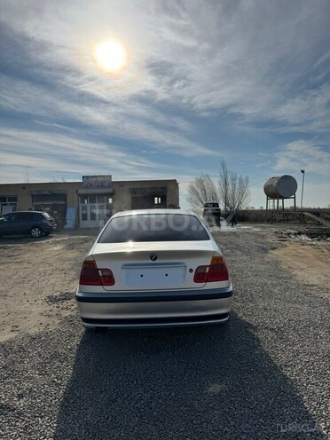 BMW 320 1999, 200,000 km - 2.0 l - Salyan