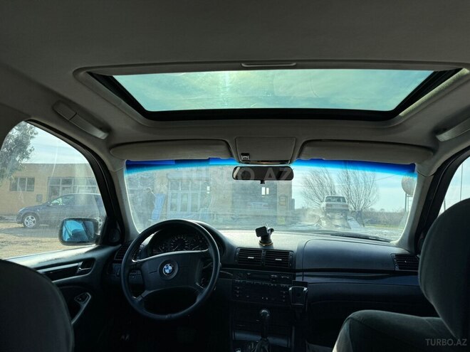BMW 320 1999, 200,000 km - 2.0 l - Salyan
