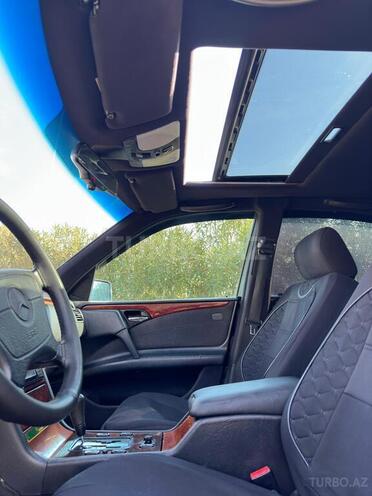 Mercedes E 230 1996, 342,263 km - 2.3 l - Bakı