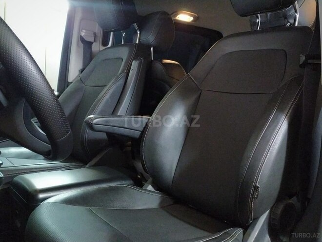 Mercedes V 220 2015, 183,000 km - 2.2 l - Bakı