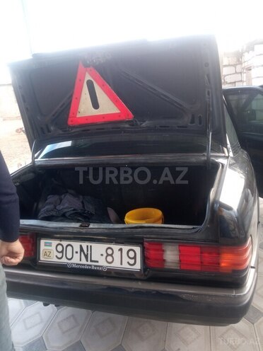 Mercedes 190 1991, 280,000 km - 2.0 l - Qazax