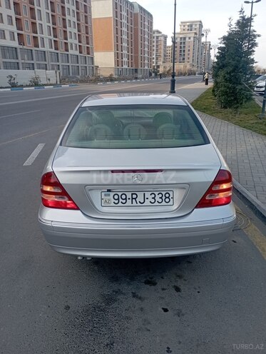 Mercedes C 200 2001, 261,200 km - 2.0 л - Sumqayıt