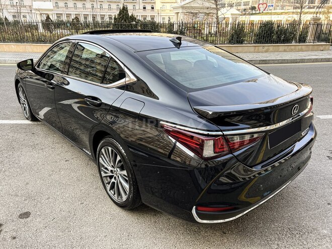 Lexus ES 300h 2021, 45,000 km - 2.5 l - Bakı