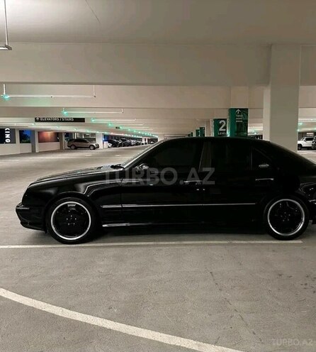 Mercedes E 240 2000, 350,000 km - 2.6 l - Göygöl