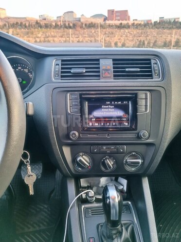 Volkswagen Jetta 2016, 238,183 km - 1.4 l - Bakı