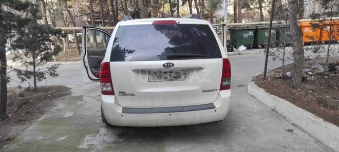 Kia Carnival 2011, 170,000 km - 2.2 l - Bakı