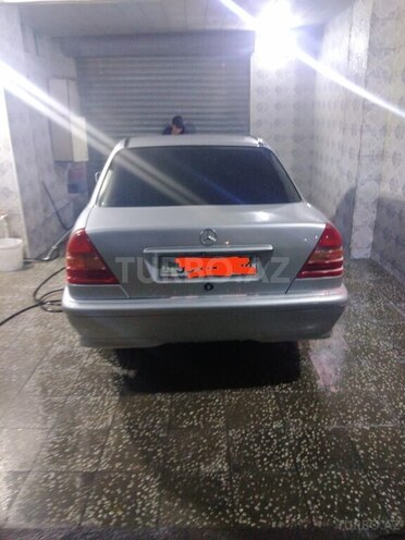 Mercedes C 220 1995, 38,500 km - 2.2 l - Bakı