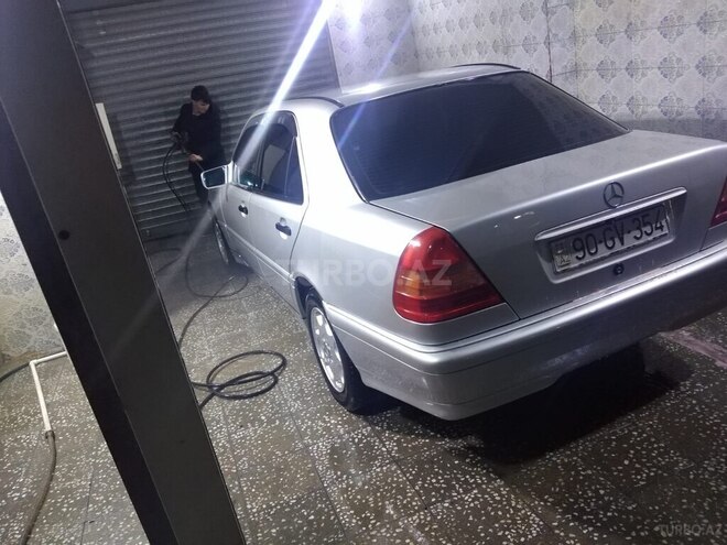 Mercedes C 220 1995, 38,500 km - 2.2 l - Bakı