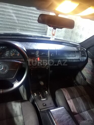 Mercedes C 220 1995, 38,500 km - 2.2 l - Bakı