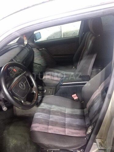 Mercedes C 220 1995, 38,500 km - 2.2 l - Bakı