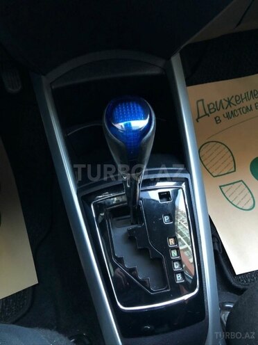 Toyota Corolla 2019, 94,300 km - 1.5 л - Bakı