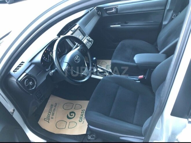 Toyota Corolla 2019, 94,300 km - 1.5 л - Bakı