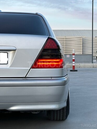 Mercedes C 240 1998, 365,000 km - 2.4 l - Bakı
