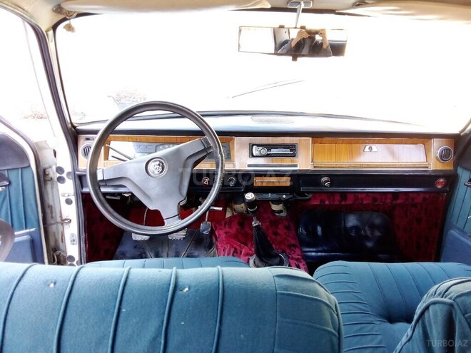 GAZ 24 1983, 111,222 km - 2.4 l - Bakı