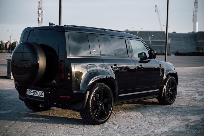 Land Rover Defender 2021, 28,000 km - 2.0 l - Bakı