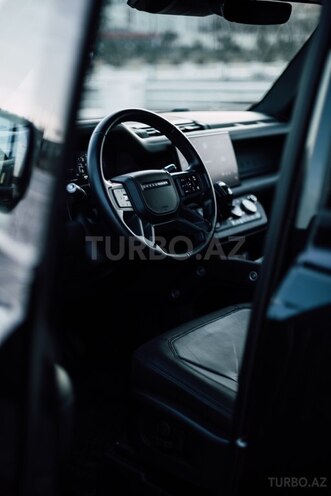 Land Rover Defender 2021, 28,000 km - 2.0 l - Bakı