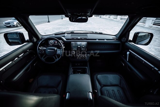 Land Rover Defender 2021, 28,000 km - 2.0 l - Bakı