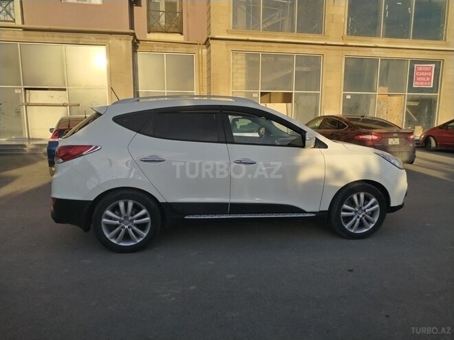 Hyundai ix35 2011, 218,485 km - 2.4 l - Bakı