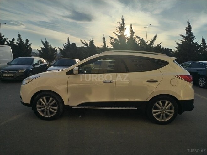 Hyundai ix35 2011, 218,485 km - 2.4 l - Bakı