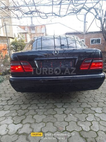 Mercedes E 200 1997, 310,000 km - 2.0 l - Lənkəran